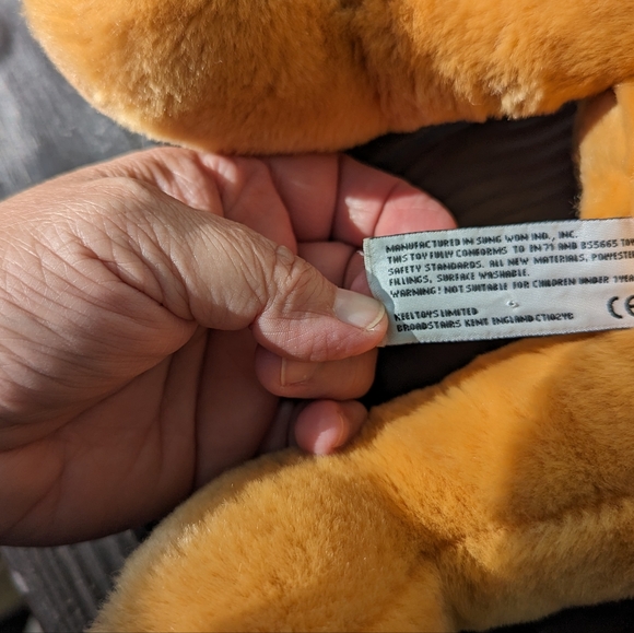 Keep stuffed Bear. Quality made. Jointed shoulders and hips. EUC. Tartan scarf. - Picture 2 of 8